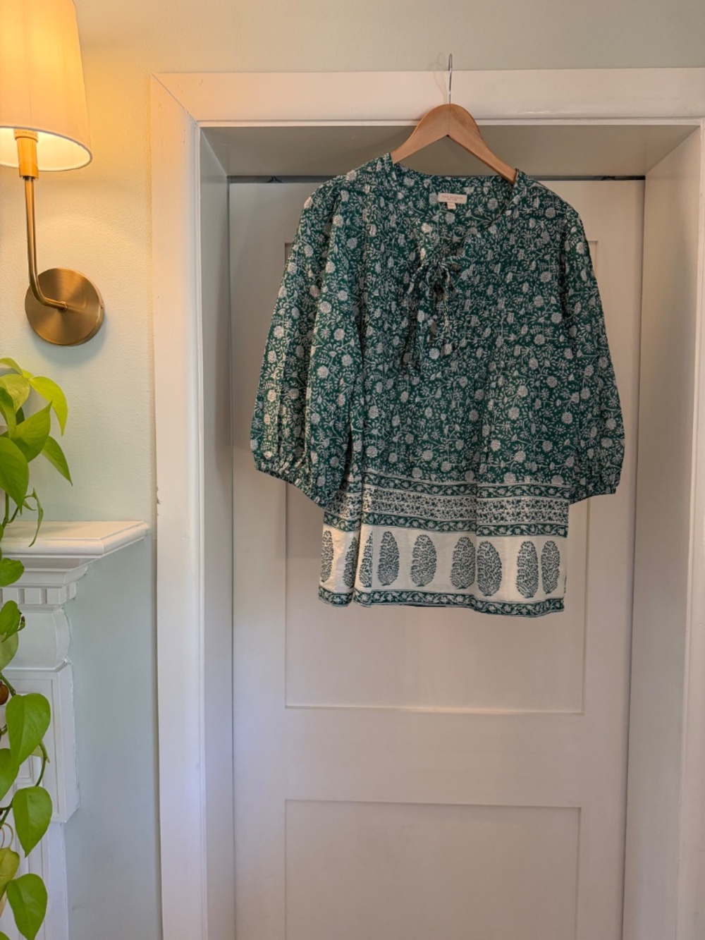 Pintuck Indira Top | Green Garden Floral - Picture 3 of 4